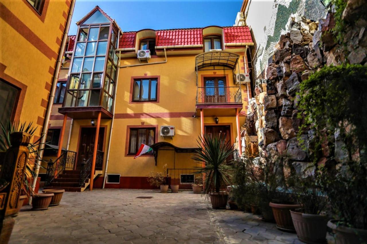 Ali Hostel Dushanbe Exterior photo